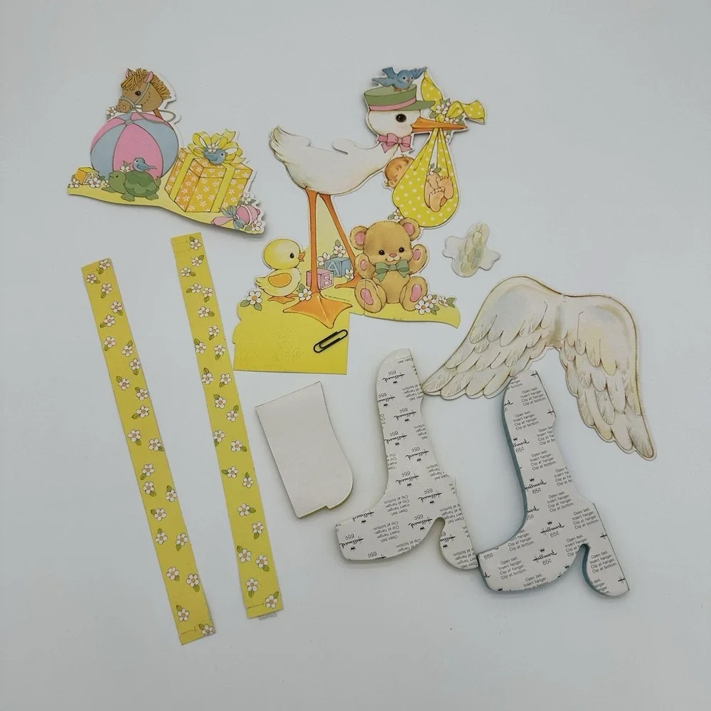 Vintage‎ 1982 Hallmark Special Delivery Stork Baby Shower Honeycomb Centerpiece